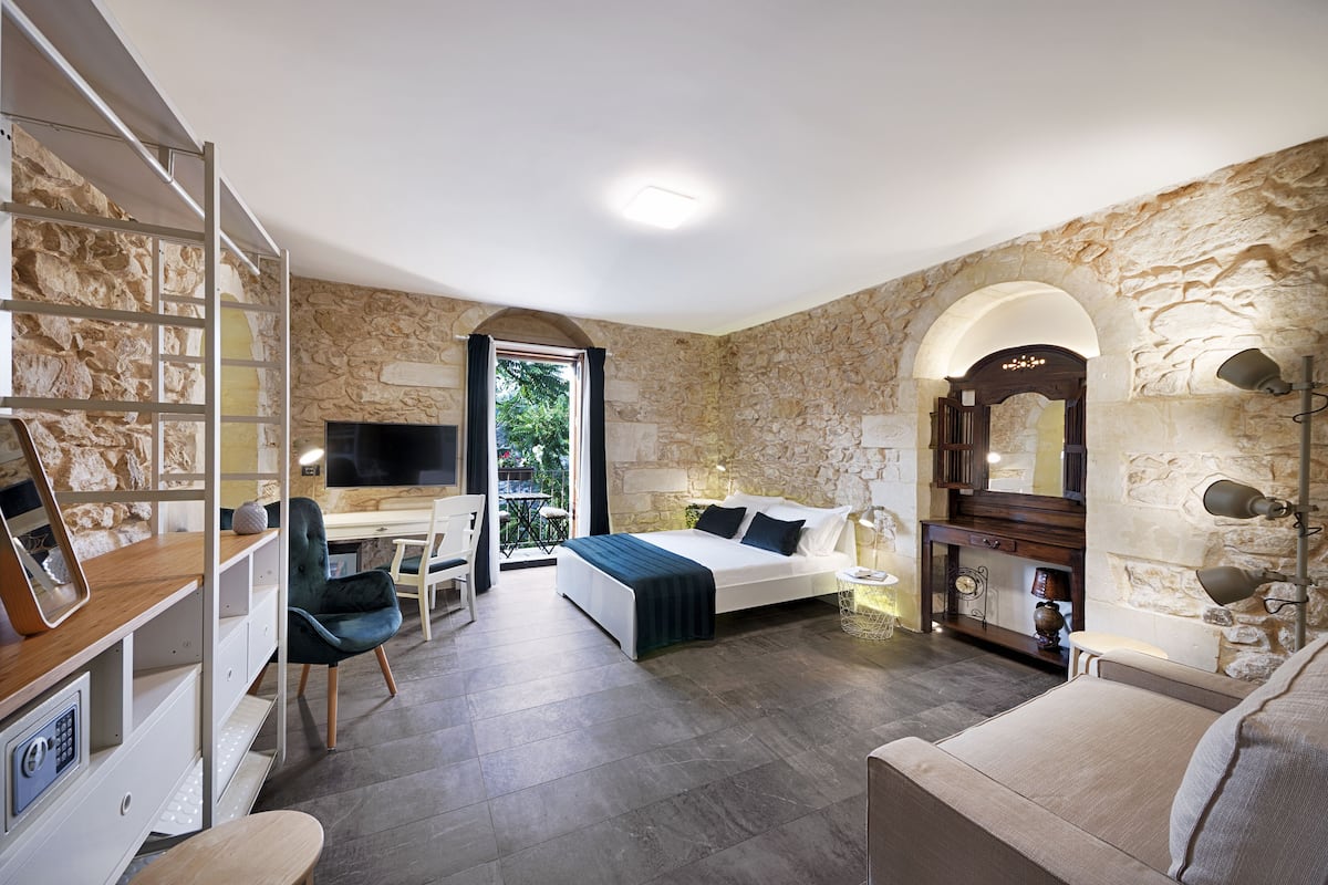 Deluxe-Doppelzimmer, Balkon | Zimmerausstattung