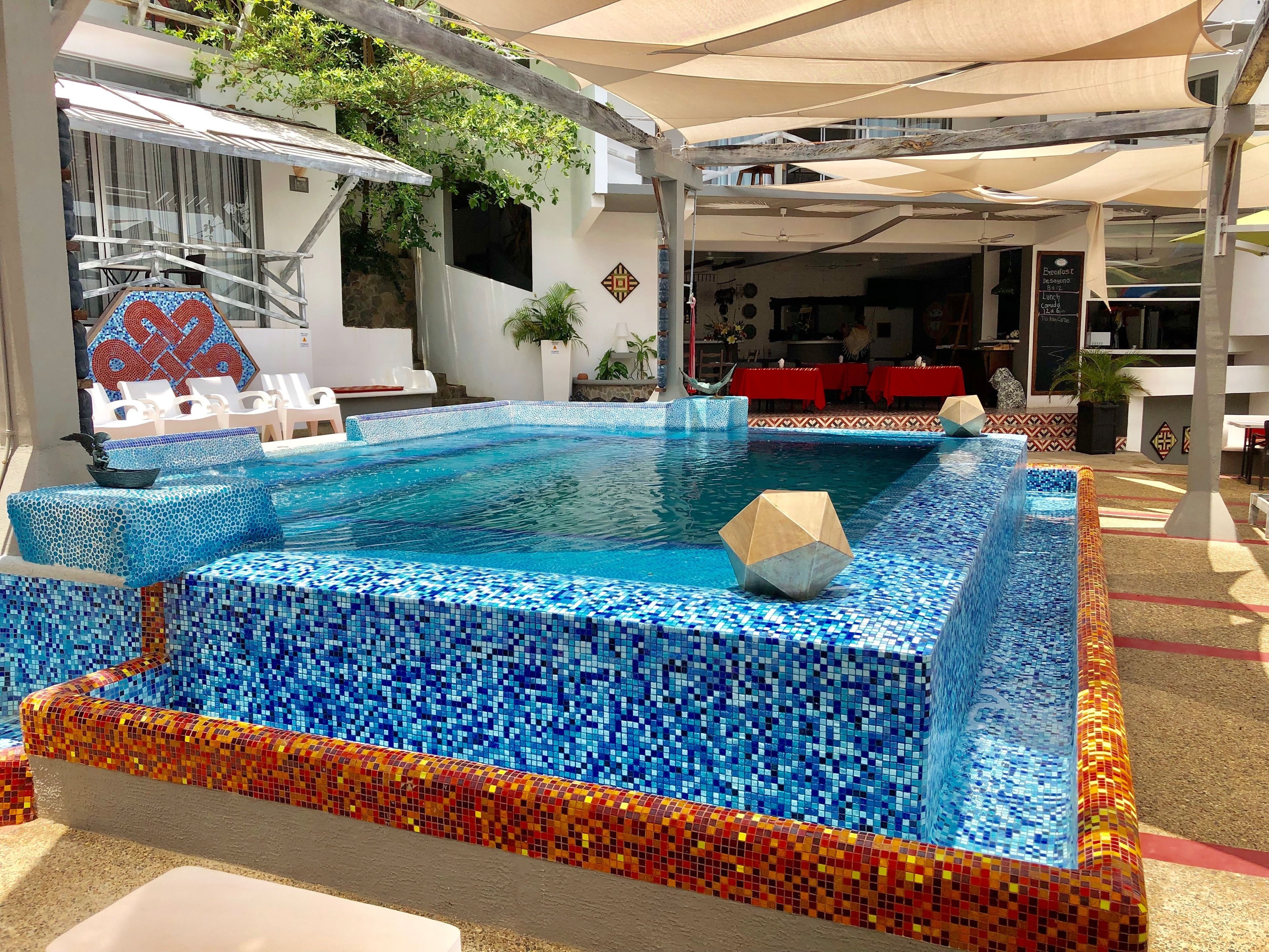 Outdoor pool, sun loungers