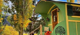 No Fees! Riverfront Gypsy Wagon on Mini Donkey Ranch!