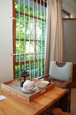 Traditionele studio, keuken | Luxe beddengoed, individueel gedecoreerd, individueel gemeubileerd