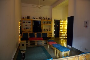 Interior entrance - Shepherd Stories - Hostel (Hyderabad)