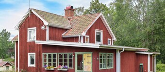 Lovely home in Ankarsrum with WiFi