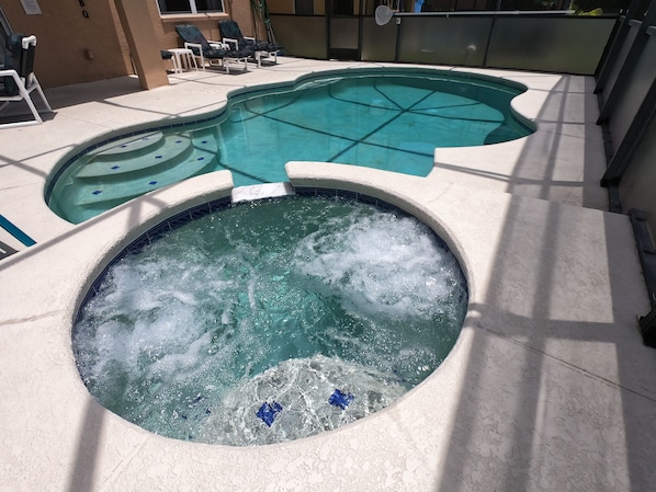 Utomhuspool