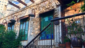 Front of property - Trieste Neve Tzedek Boutique Suites (Tel Aviv)