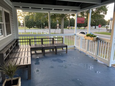 Hermosa Country View Inn