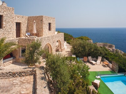 Villa La Mecca Leuca Seaside villa with pool