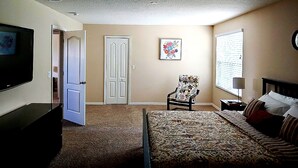 Family House - 5 bedroom w Pool Near Disney n Universal (Kissimmee)