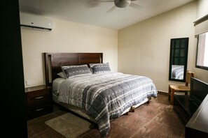 4 bedrooms, blackout drapes, iron/ironing board, free WiFi