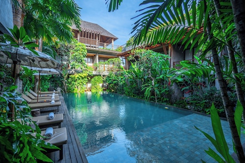Purana Suite Ubud