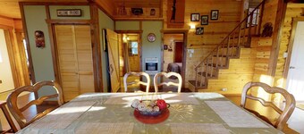 Cozy Mountain AfriCabin