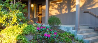 #5 At Broken Top 2 Bedroom Villa by RedAwning