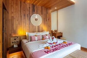 1 bedroom, in-room safe, individually decorated, individually furnished