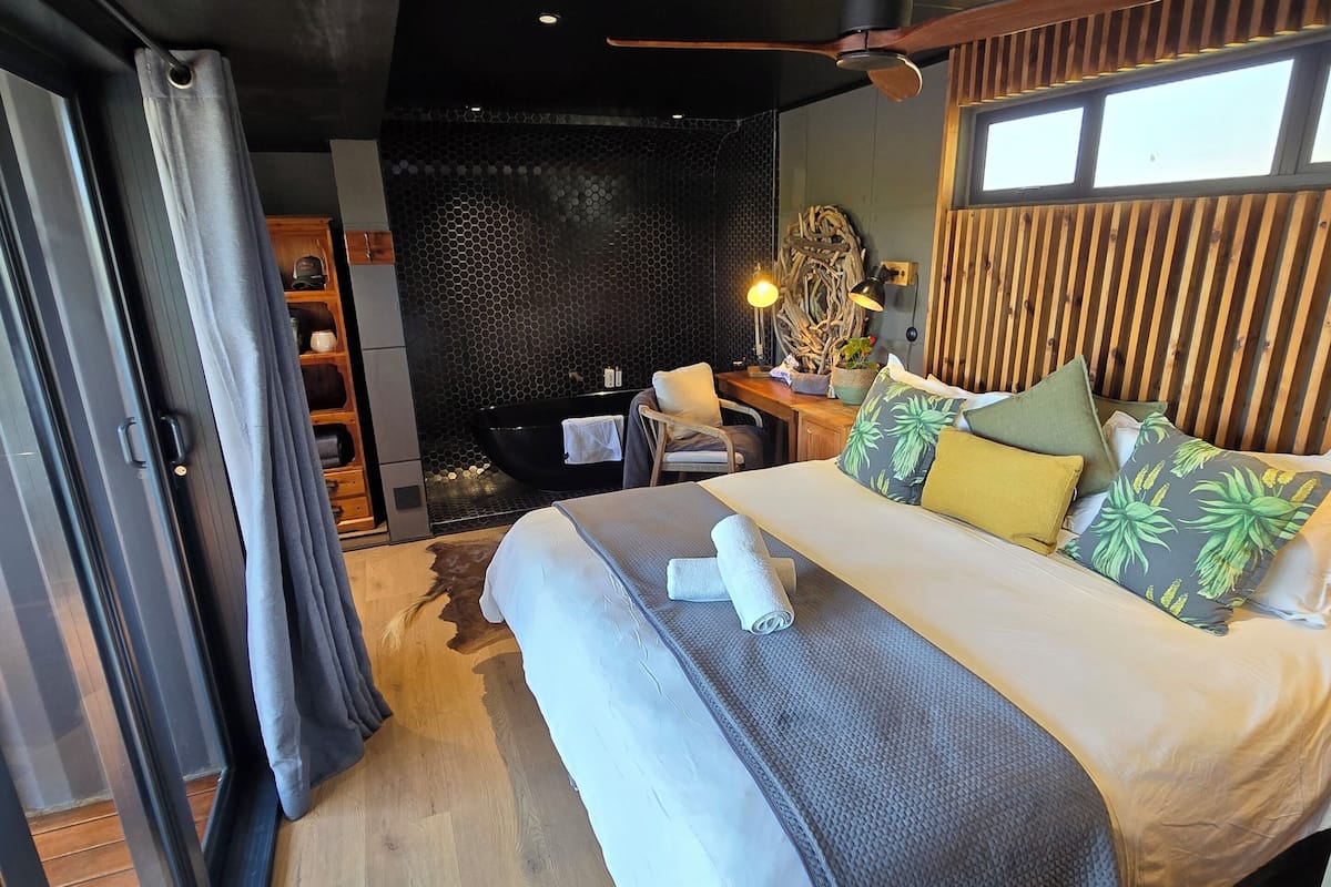 Eco Pod 3 (2 sleeper) | 3 habitaciones, ropa de cama de alta calidad, edredón y minibar