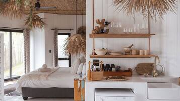 Premium bedding, down duvets, minibar, individually decorated