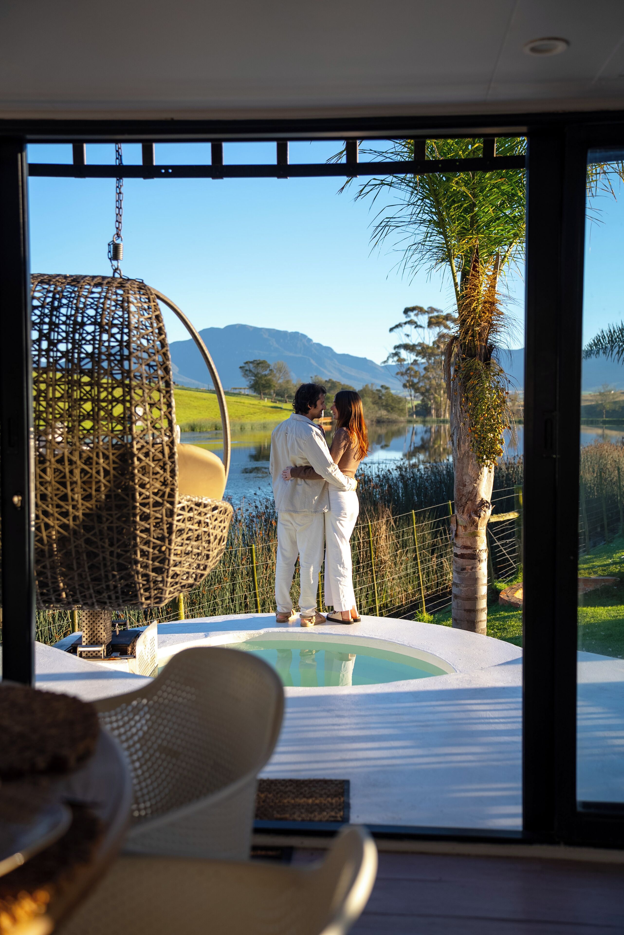 Eco Coconut 7 (4-6 sleeper) | Terrasse/Patio