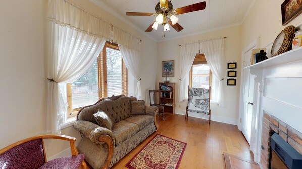 Cottage (Stunning Rock House located near the ) | Living room | Flat-screen TV