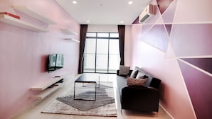 Apartemen, 2 kamar tidur | Area keluarga | TV layar datar