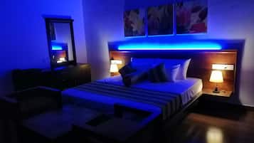 In-room safe, desk, soundproofing, iron/ironing board