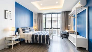 1 bedroom, desk, iron/ironing board, WiFi