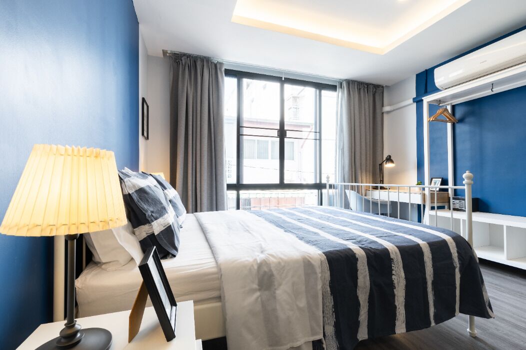 1 bedroom, desk, iron/ironing board, WiFi