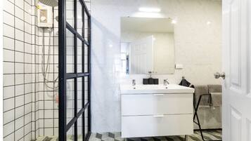 Free toiletries, hair dryer, towels, toilet paper