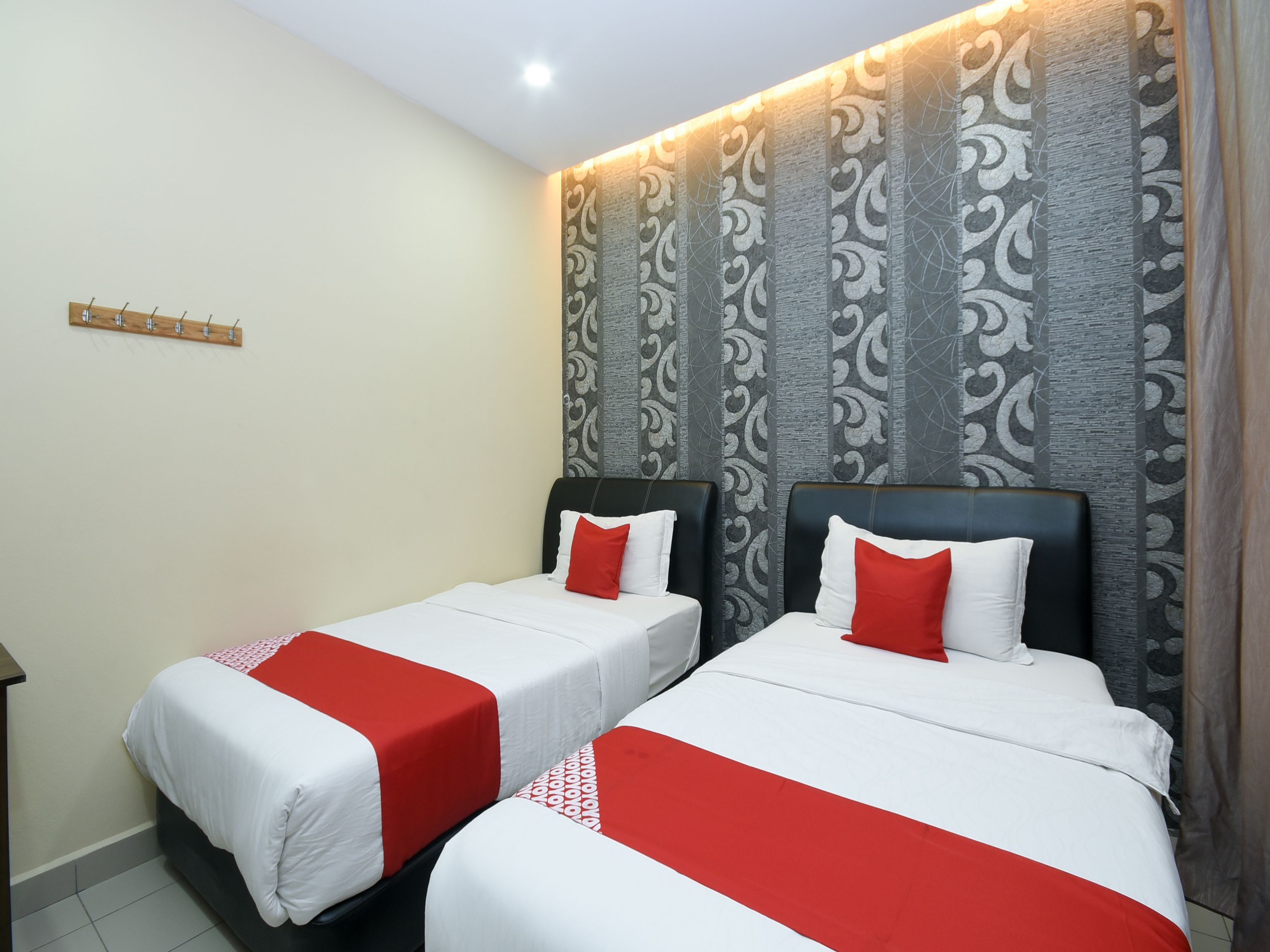 standard twin room | free wifi, bed sheets