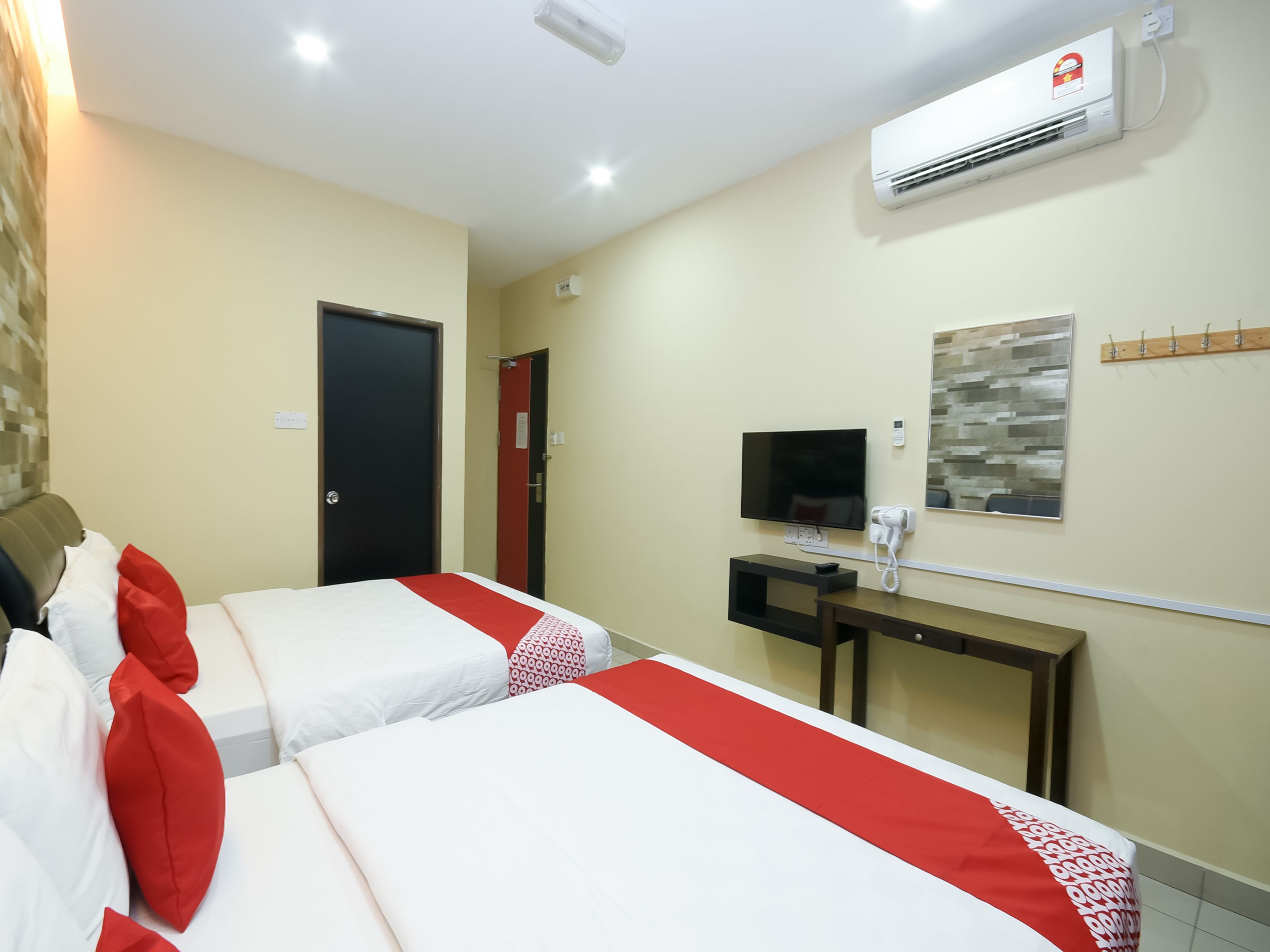 family suite | free wifi, bed sheets