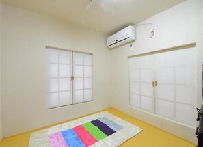 Quarto superior (West Wind) | Individualmente mobiliados, Wi-Fi de cortesia