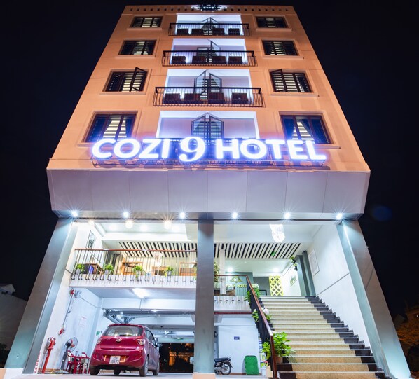 Front of property - evening/night - Cozi9 Theme Hotel (Hai Phong)