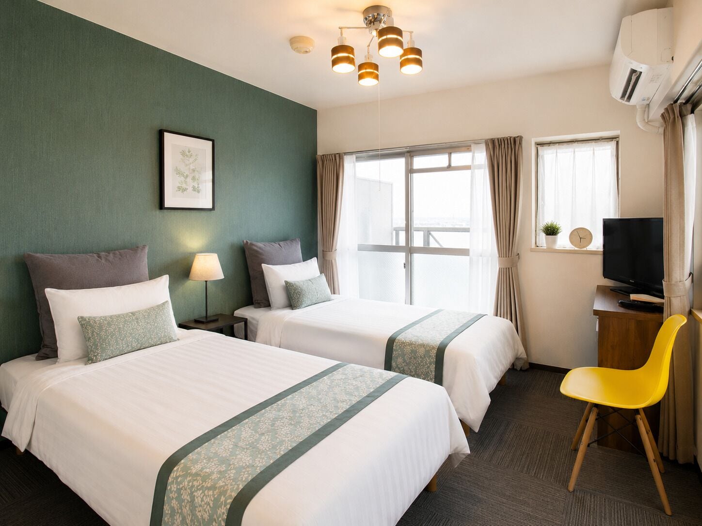 Apartment, 2 Single Beds, Balcony, City View (901) | 1 bedroom, desk, iron/ironing board, free WiFi