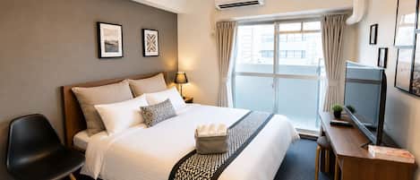 Apartment, 1 Double Bed, Balcony, City View (404) | 1 bedroom, desk, iron/ironing board, free WiFi