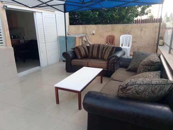 Apartemen Klasik | Teras/patio