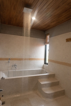Signature Room | Bathroom shower