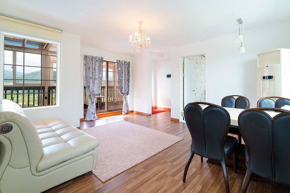 Family Room, 2 Bedrooms (40 PY) | Living area | Flat-screen TV, heated floors