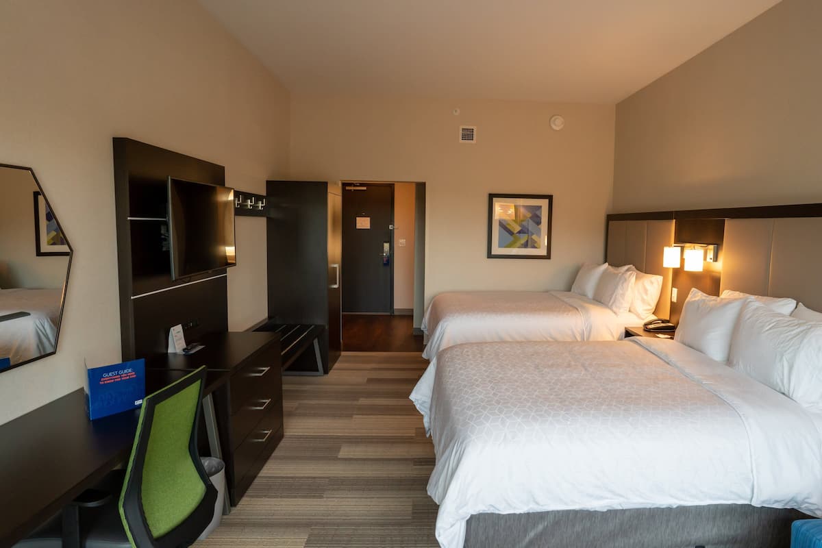 In-room safe, blackout drapes, iron/ironing board, WiFi (free)