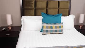 Standard Double Room | Desk, laptop workspace, blackout curtains, iron/ironing board