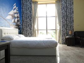 Room | Blackout drapes, soundproofing, free WiFi, bed sheets