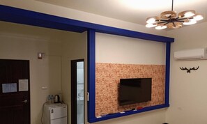 Quadruple Room | Down comforters, blackout drapes, free WiFi, bed sheets
