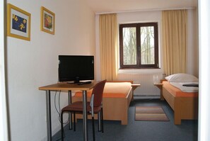 Camera singola, bagno condiviso