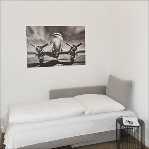 Suíte estúdio júnior | Roupas de cama antialérgicas, individualmente decorados, escrivaninha