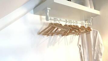 Traditional Studio Suite, Mezzanine | Premium bedding, laptop workspace, soundproofing, iron/ironing board
