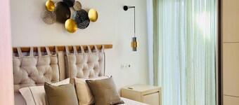 Gerani Deluxe Houses with Sea View 2