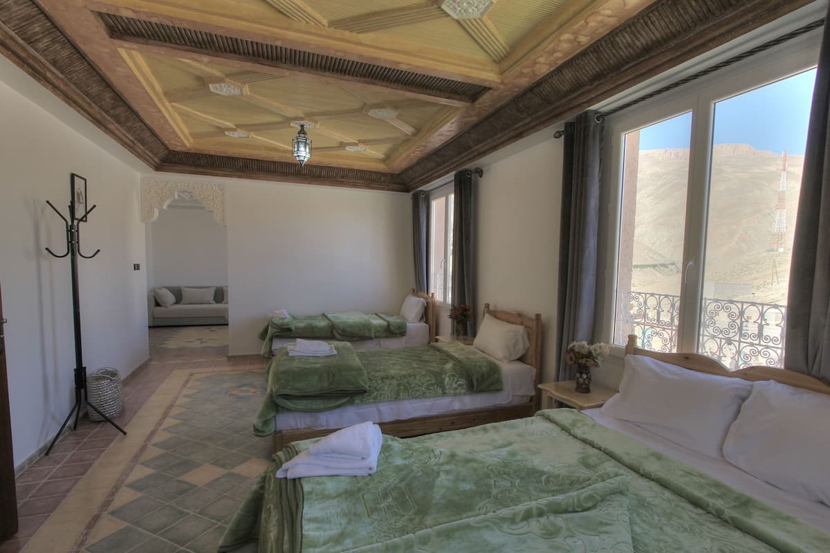 Comfort Suite | Egyptian cotton sheets, premium bedding, down duvets