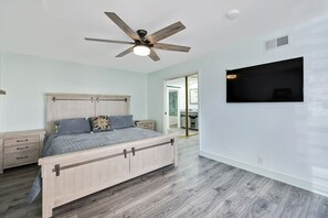 3 chambres, bureau, fer et planche à repasser, Wi-Fi