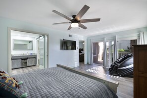 3 slaapkamers, een bureau, een strijkplank/strijkijzer, wifi