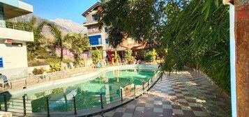 Bar à beira da piscina