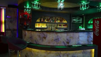 酒吧(店内)