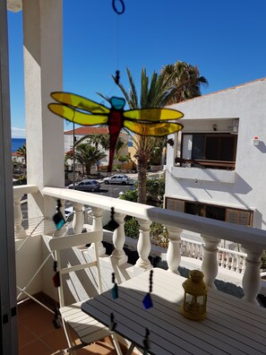 Outdoor dining - The Magic Dragonfly! (Santa Cruz de Tenerife)