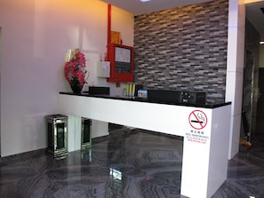 Reception - Hotel Sukaramai (Gurun)