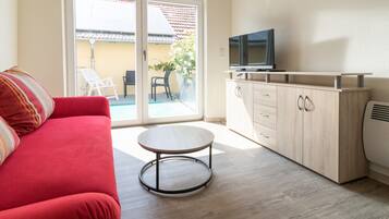 Ferienhaus (50qm-Bacchus-incl. 60EUR cleaning fee) | Wohnbereich | Flachbildfernseher